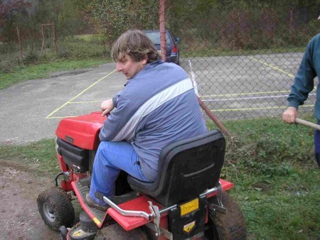 Vrchní a traktor (28.10.09)